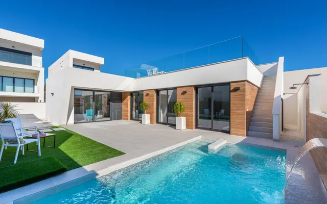 Дом в Авиньо Ноу