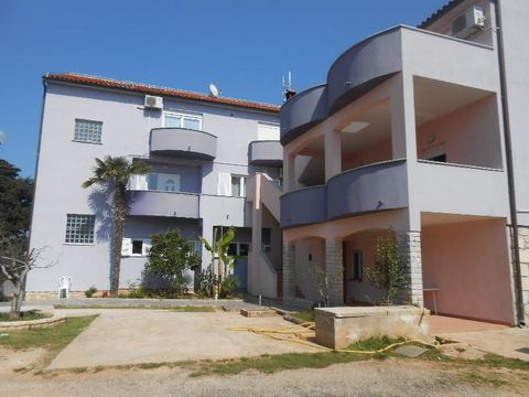 Отель в Пула