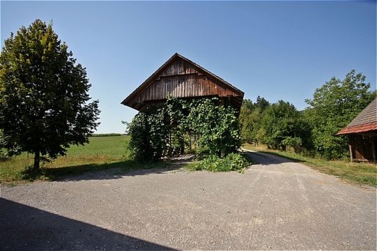 Дом в Доброва