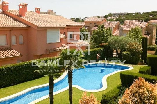 Таунхаус в Плайя-де-Аро