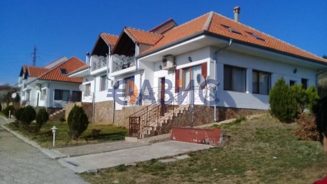 Дом в Кошарица