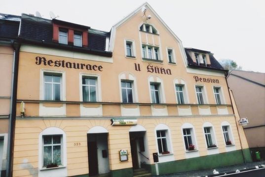 Отель в Яхимов