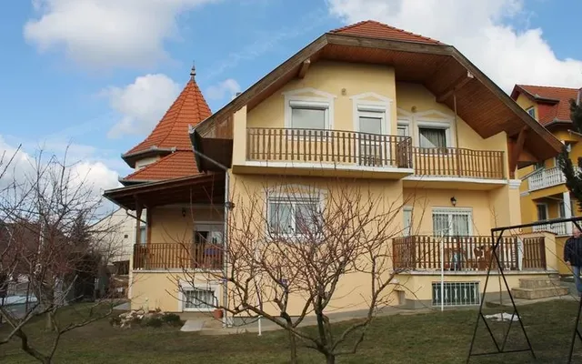 Вилла в Хевиз
