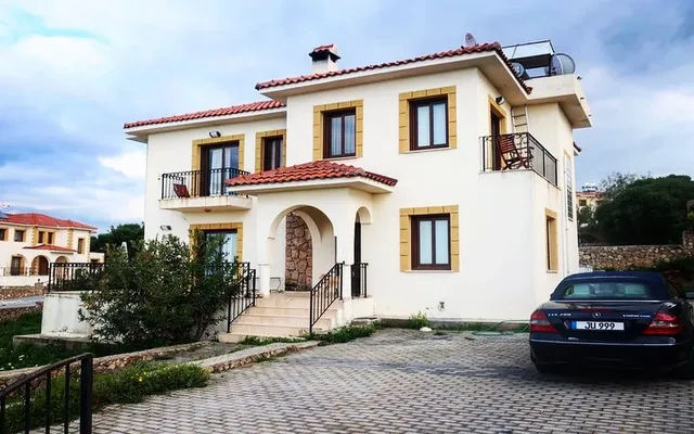 Вилла в Кирения