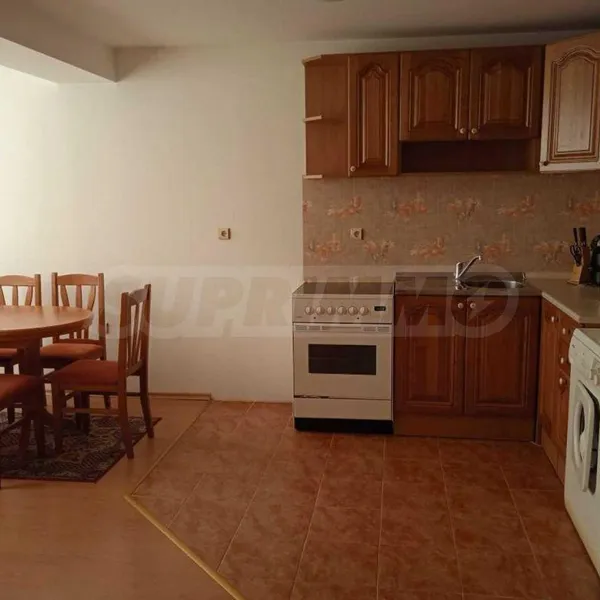 Квартира в 4-тирайон, фото 1