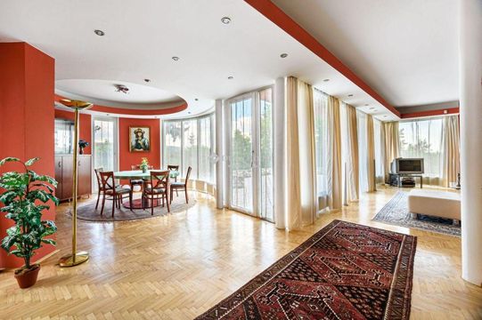 Вилла в Венгрия