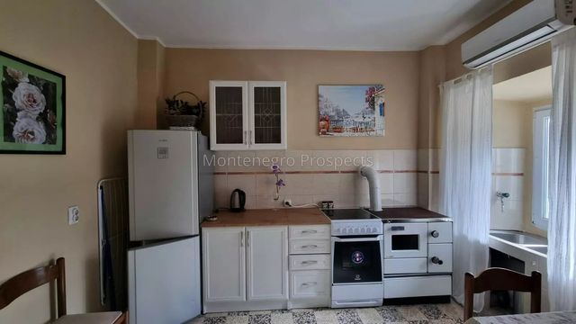 Дом в Рисан