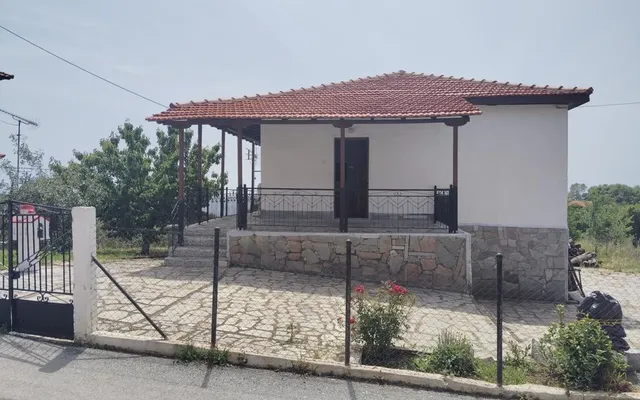 Отдельный дом в Aristotle University of Thessaloniki