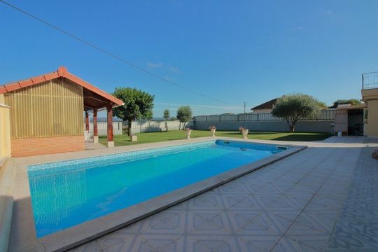 Вилла в Бомбаррал