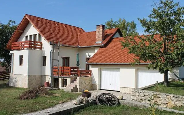 Коттедж в Черсегтомай
