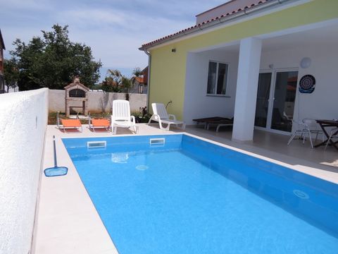 Дом в Валбандон