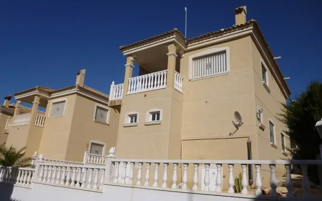 Вилла в Вилламартин