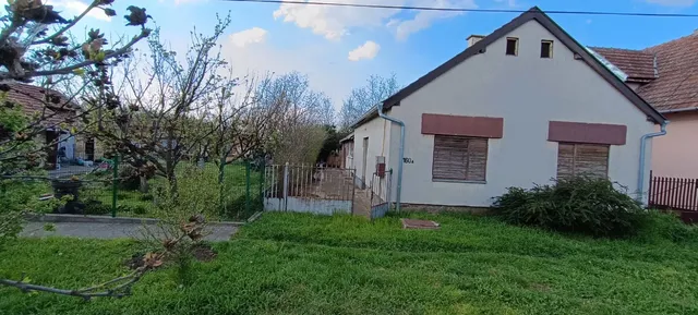 Дом в Сербия
