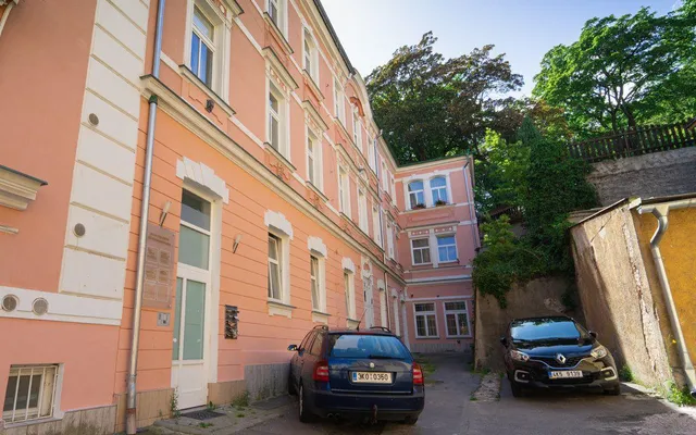 Офис в Марианское Лазне