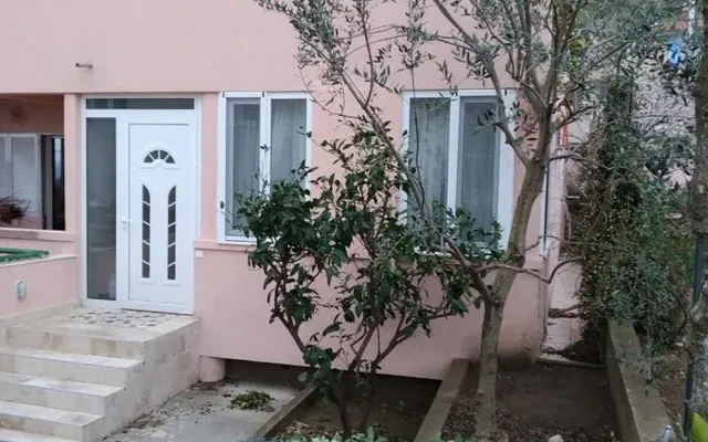 Квартира в Добра Вода