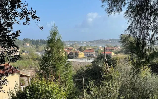 Земельный участок в Corfu