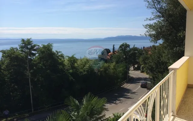 Квартира в Опатия