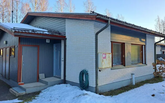 Таунхаус в Люстила