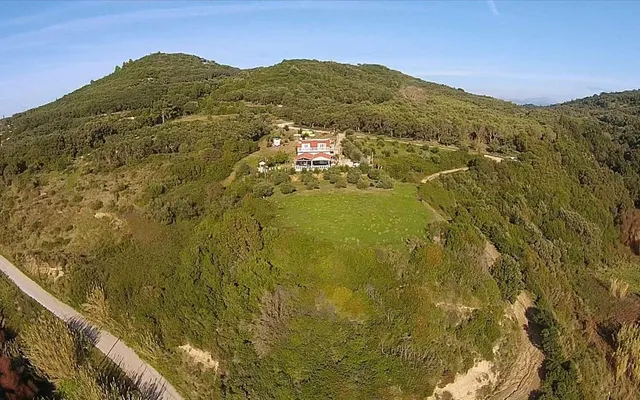 Земельный участок в Corfu