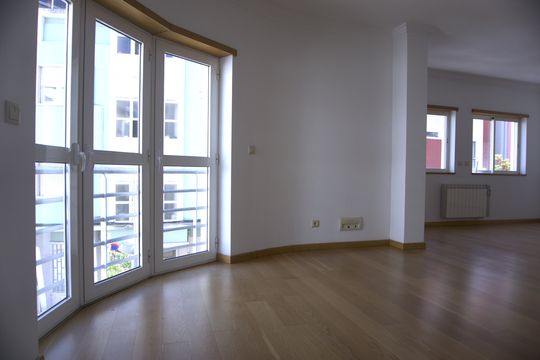 Квартира в Алжеш