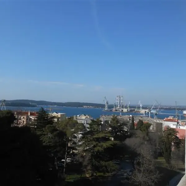 Квартира в Пула, фото 1