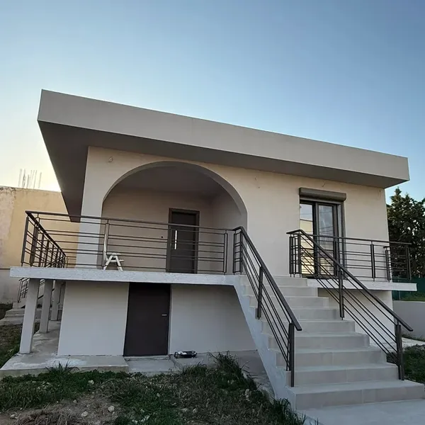 Отдельный дом в National Bank of Greece, фото 1