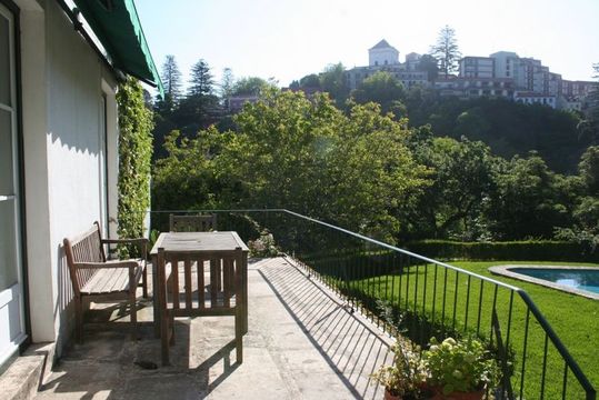 Ферма в Синтра