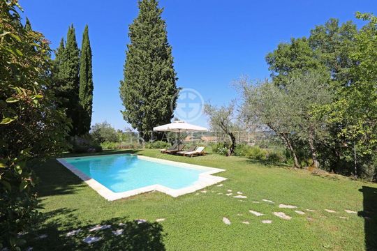 Дом в Четона