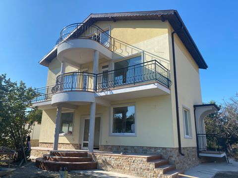 Дом в Равна-Гора