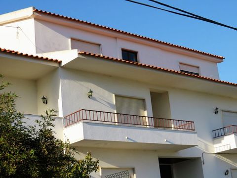 Квартира в Калдаш-да-Раинья