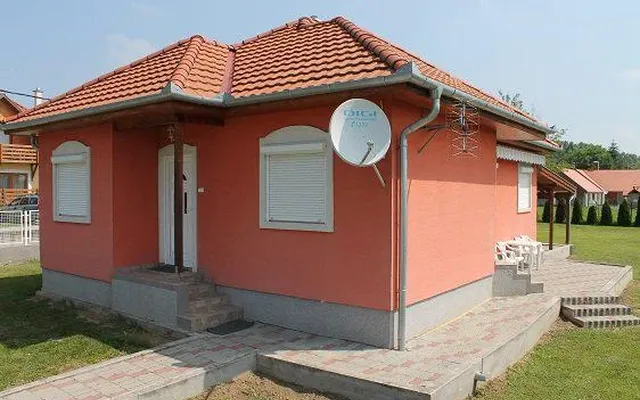 Отдельный дом в Кехидакуштань