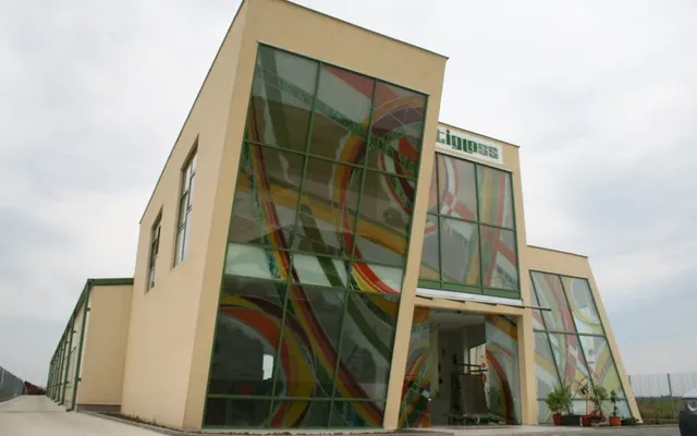 Промышленность в Ножорид
