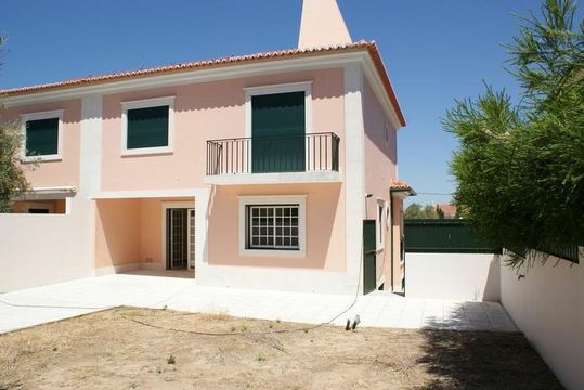 Вилла в Азейтао