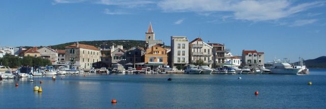 Земельный участок в Пировац