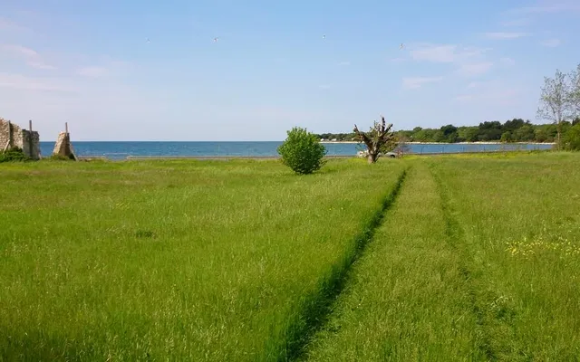 Земельный участок в Пореч