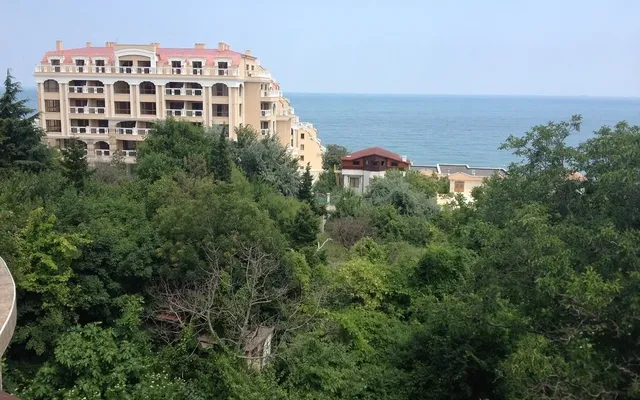 Квартира в Варна