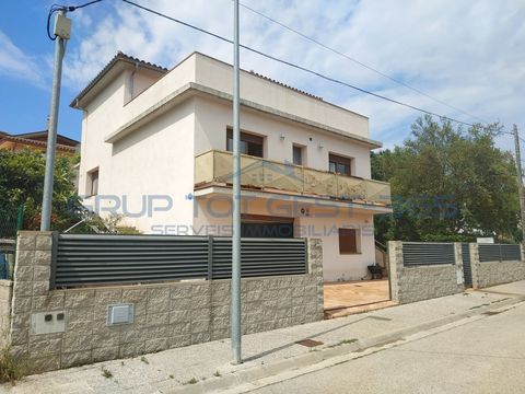 Отдельный дом в Кальдас-де-Малавелья