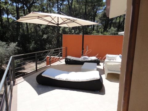 Вилла в Кастильоне-делла-Пеская