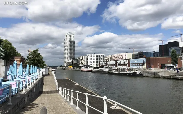 Canal Wharf A-B in Brussels