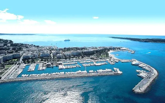 Квартира в Канны