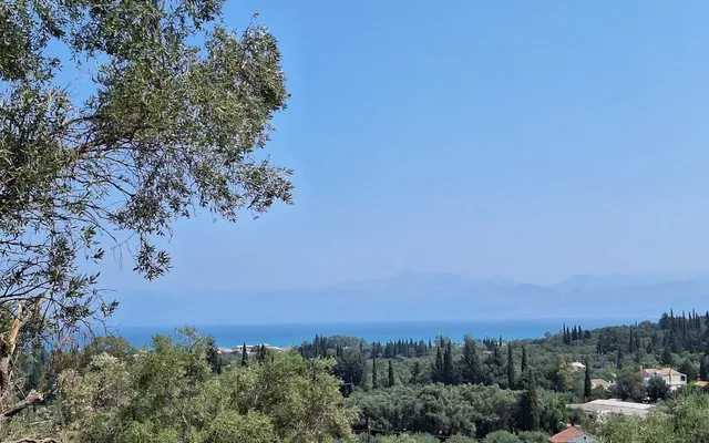 Земельный участок в Corfu