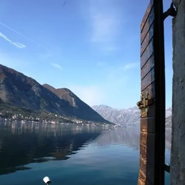 Отдельный дом в Доброта, фото 1