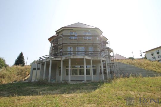 Отдельный дом в Хоче