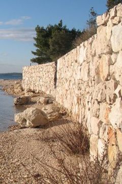 Земельный участок в Пировац