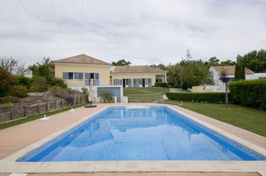 Дом в Палмела