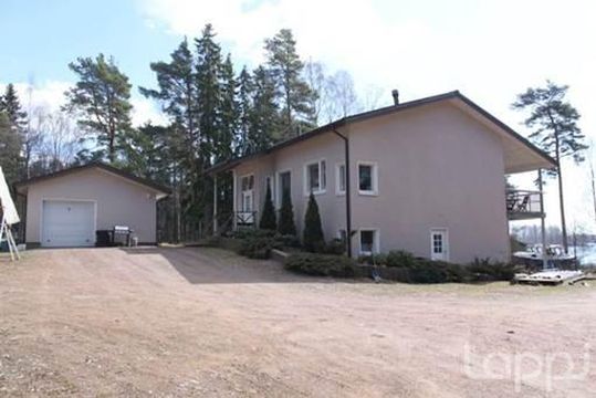 Отдельный дом в Котка