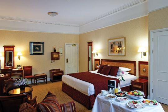 Отель в Лондон