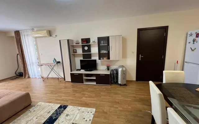 Квартира в Солнечный берег