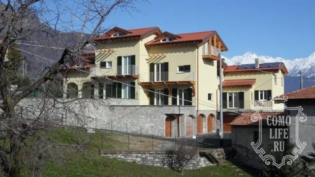 Вилла в Пьянелло-дель-Ларио