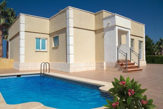 Вилла в Торре-Пачеко